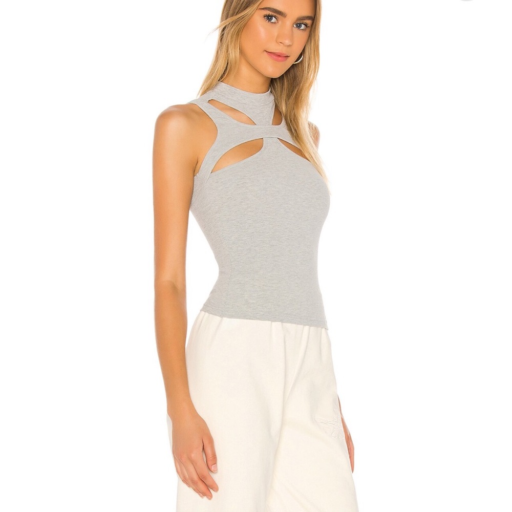 Superdown Tank - image 1